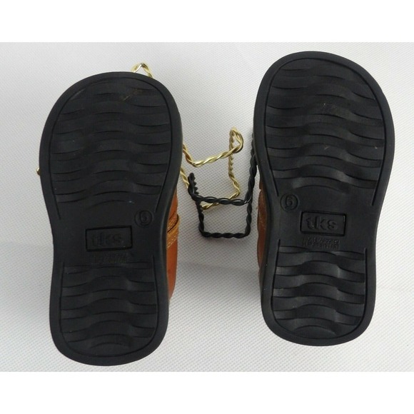 TKS Toddler Shoe, Brown, Size 6M - Picture 8 of 9